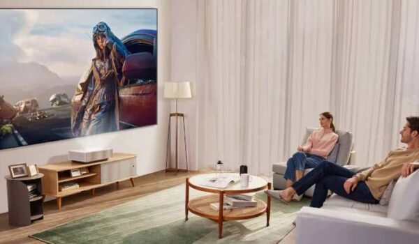 A valódi mozi élményét hozzák el otthonainkba a 2022-es LG CineBeam projektorok