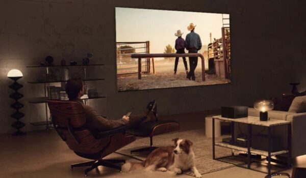 Az LG új OLED televíziója a Zero Connect technológiával új lehetőségeket nyit a térelrendezésben