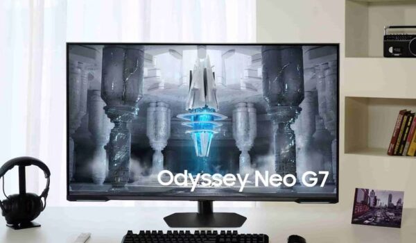 Bemutatkozik az Odyssey Neo G7 43”